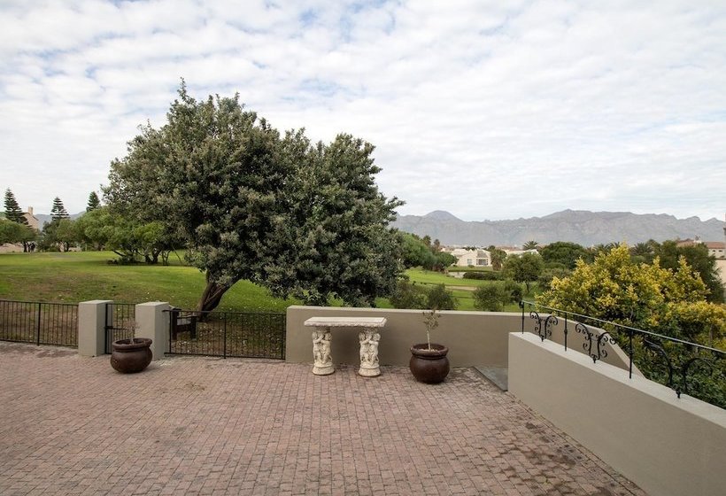 Greenways Golf Cottage