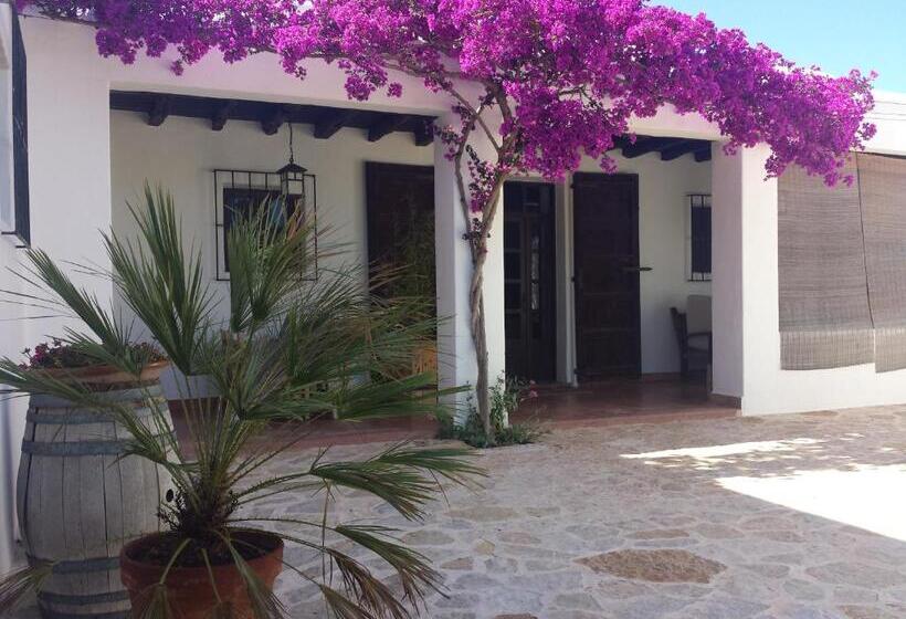 هتل Agroturismo Ca Na Joaneta