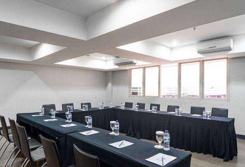 بنسيون Reddoorz Plus Near Blok M Square