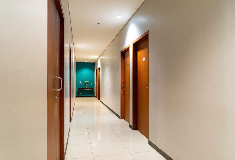 بنسيون Reddoorz Plus Near Blok M Square