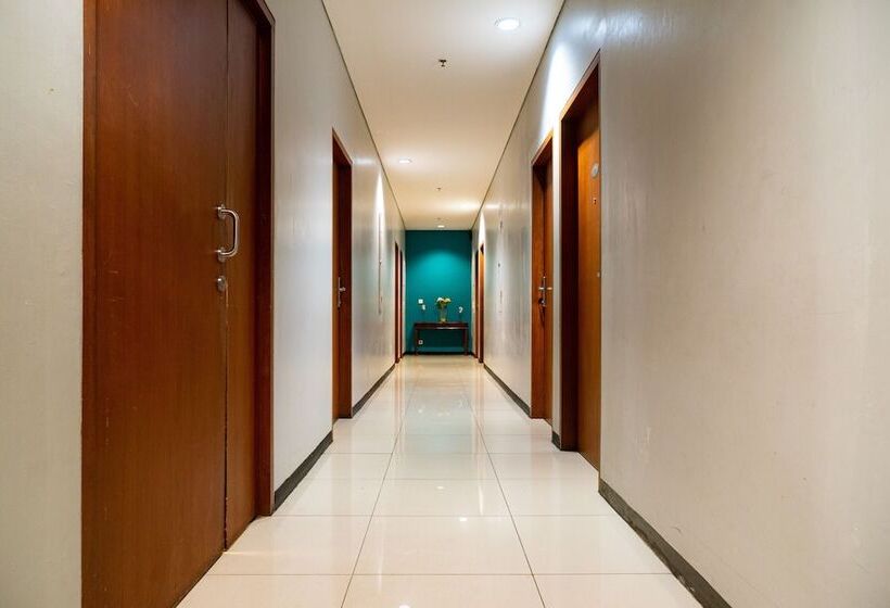 بنسيون Reddoorz Plus Near Blok M Square