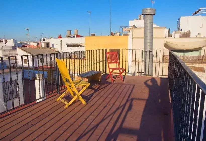 پانسیون San Isidoro Hostel Sevilla