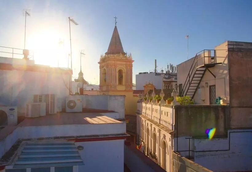 پانسیون San Isidoro Hostel Sevilla