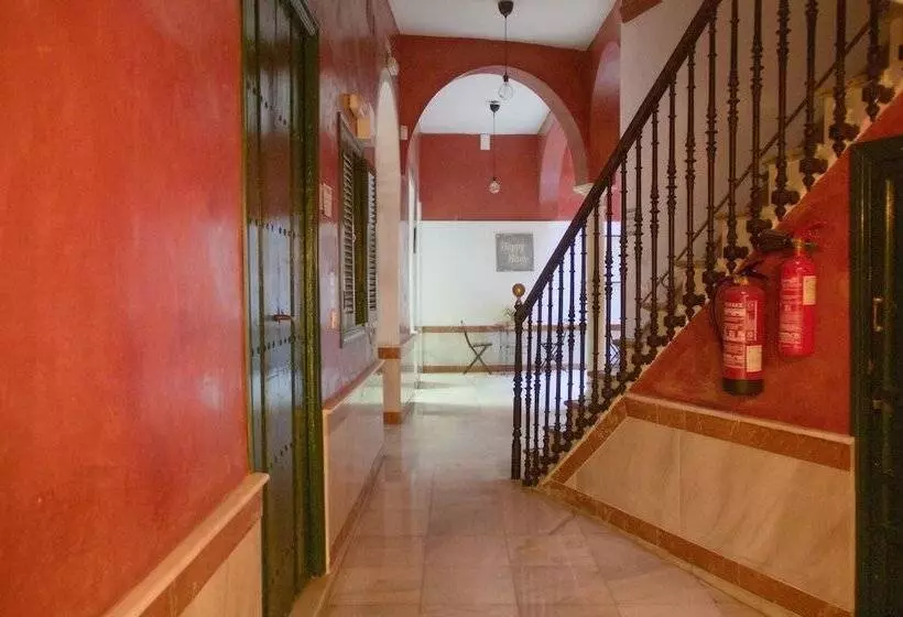 پانسیون San Isidoro Hostel Sevilla