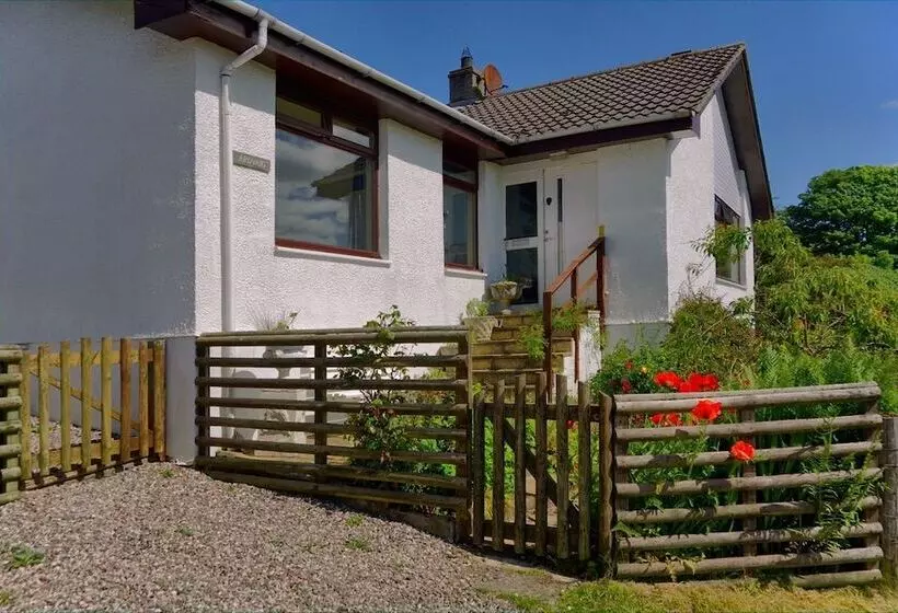 Steading Holidays   Ardvaig