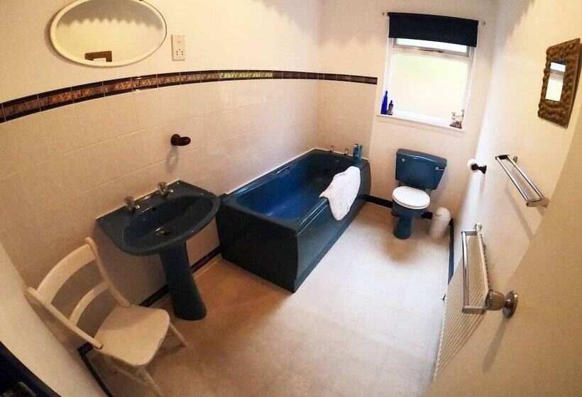 Steading Holidays   Ardvaig