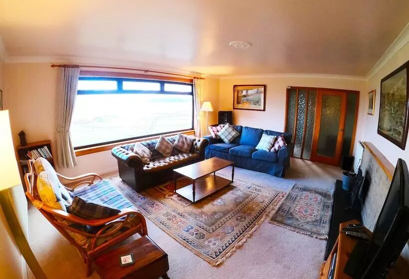 Steading Holidays   Ardvaig