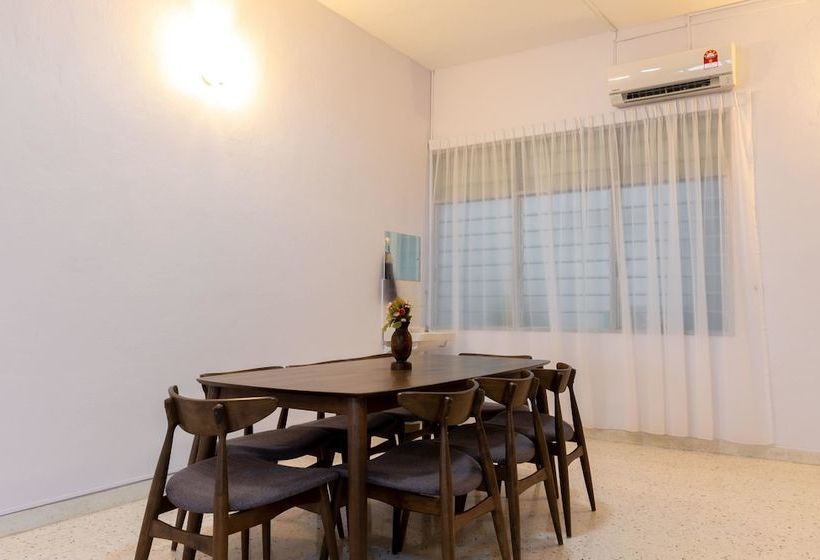 V Lodge By D Imperio Homestay Penang