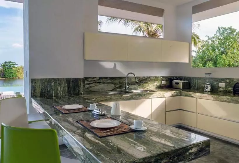 Retkeilymaja Villa Playa Tayrona, Los Naranjos