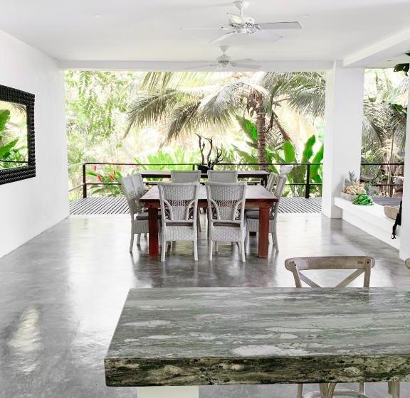 Hostel Villa Playa Tayrona, Los Naranjos