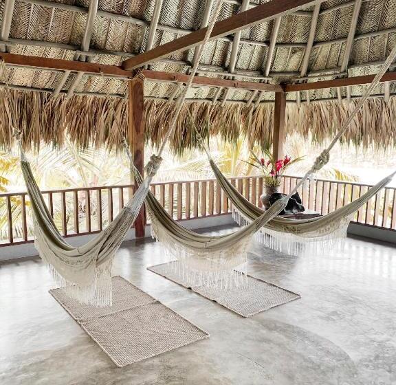 Hostel Villa Playa Tayrona, Los Naranjos