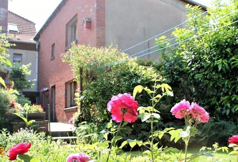 Cozy Apartment In Klütz With Garden