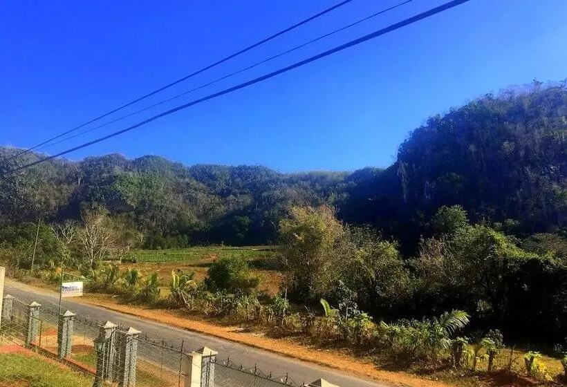 Hotelli Hostal Mozangel