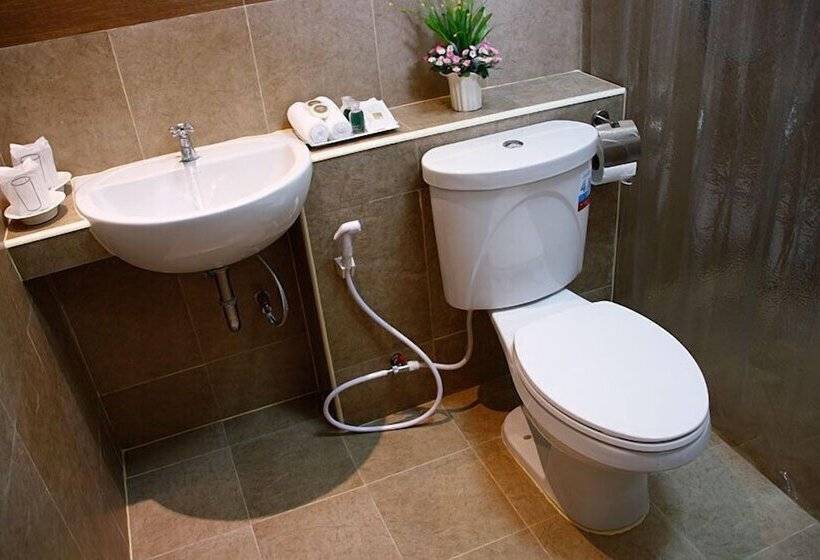 هتل One Wan Resort