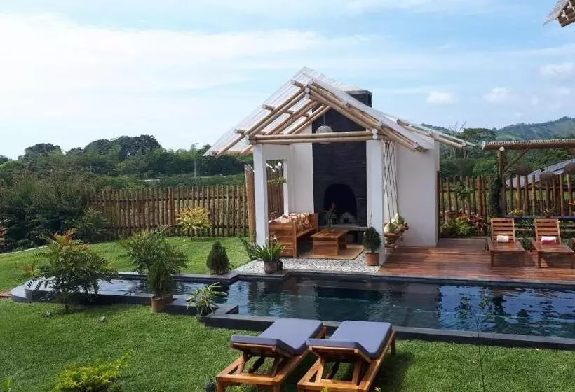 Hotelli Villas Los Olivos