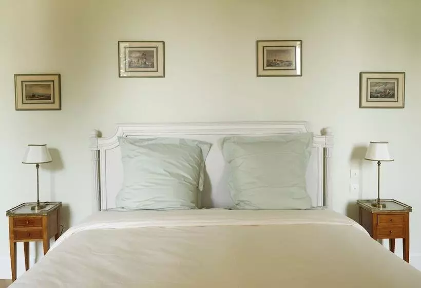 Le Manoir De Ravenoville