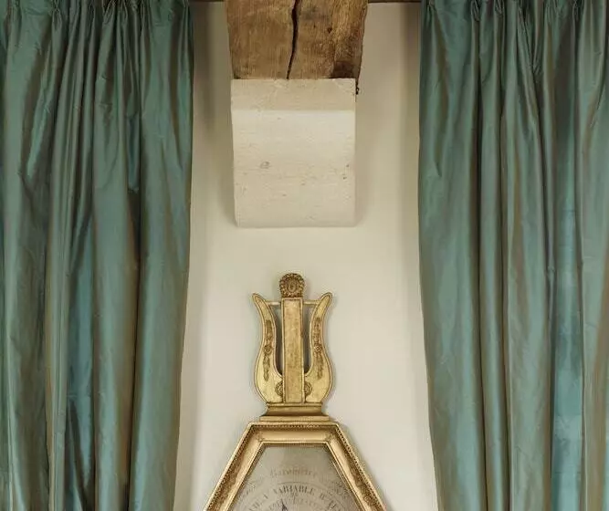 Le Manoir De Ravenoville