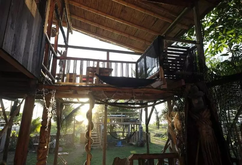 ペンション El Refugio Ayampe