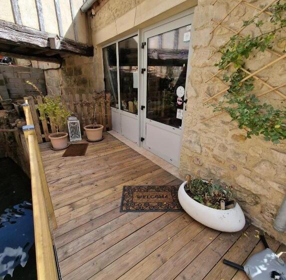 פנסיון Gîte Du Moulin De Barutel Mamers,petite Maison Avec 1 Chambre Idéale Couple,spa Et Soins Sur Réserva