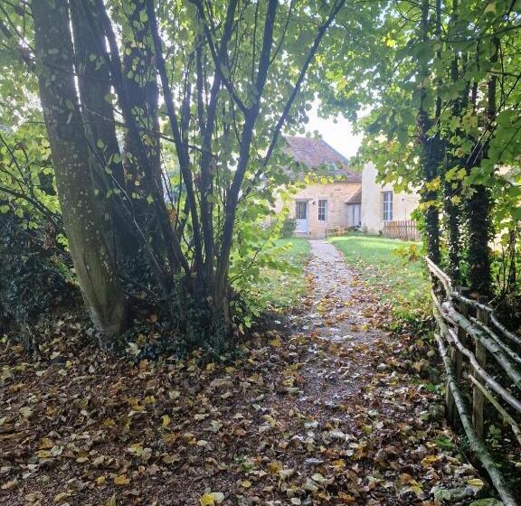 פנסיון Gîte Du Moulin De Barutel Mamers,petite Maison Avec 1 Chambre Idéale Couple,spa Et Soins Sur Réserva
