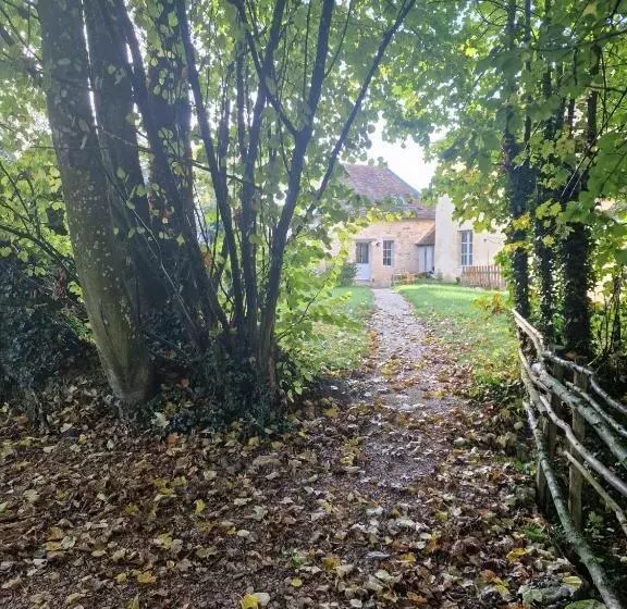 ペンション Gîte Du Moulin De Barutel Mamers,petite Maison Avec 1 Chambre Idéale Couple,spa Et Soins Sur Réserva