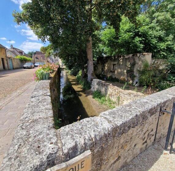 פנסיון Gîte Du Moulin De Barutel Mamers,petite Maison Avec 1 Chambre Idéale Couple,spa Et Soins Sur Réserva