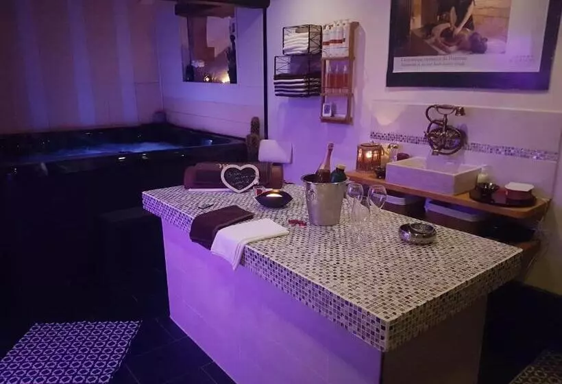 ペンション Gîte Du Moulin De Barutel Mamers,petite Maison Avec 1 Chambre Idéale Couple,spa Et Soins Sur Réserva