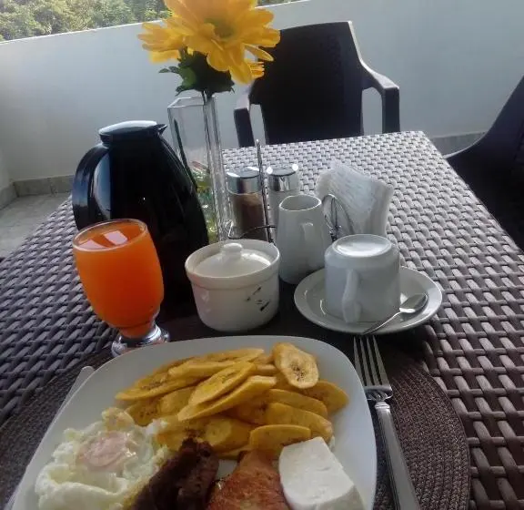 پانسیون Hostal Vista Del Mar