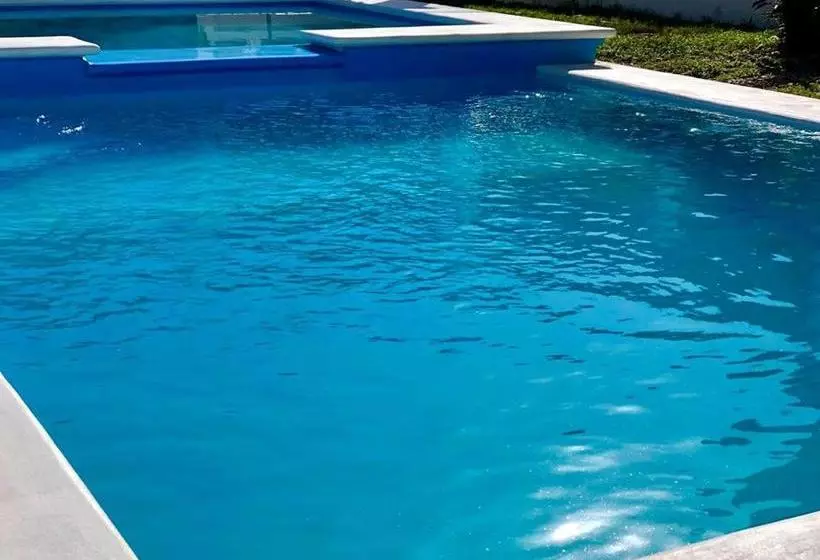 پانسیون Hostal Vista Del Mar