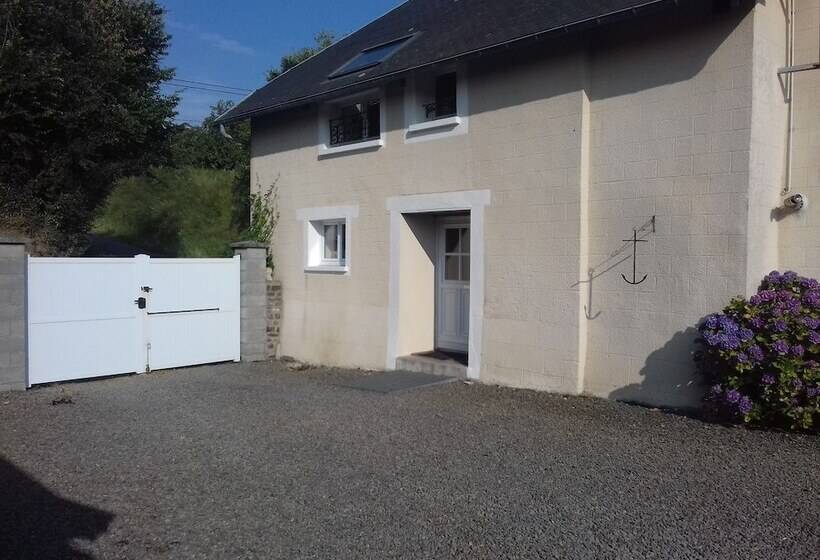 ペンション La Parisiere