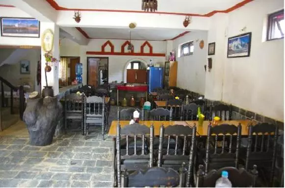 پانسیون Shrestha Hotel & Restaurant