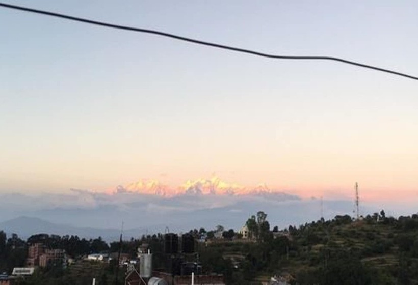 پانسیون Shrestha Hotel & Restaurant