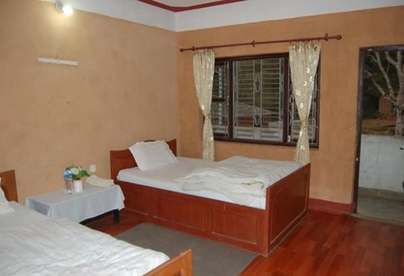 پانسیون Shrestha Hotel & Restaurant