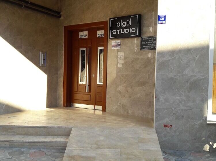 Algul Studyo Evleri