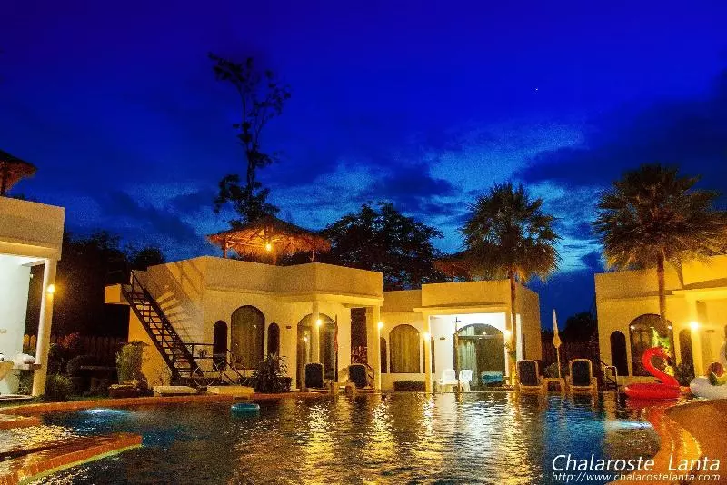 Hotelli Chalaroste Lanta The Private Resort