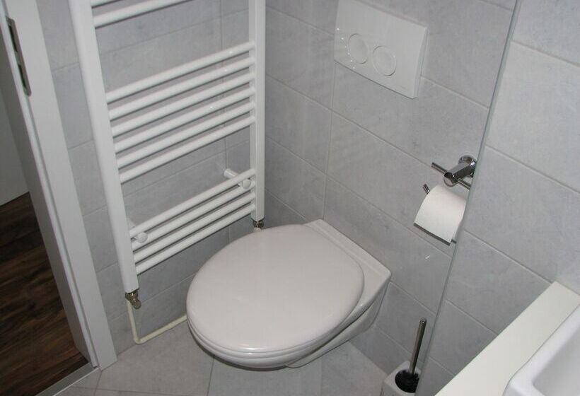 ホテル Eva Luxury Rooms & Apartments