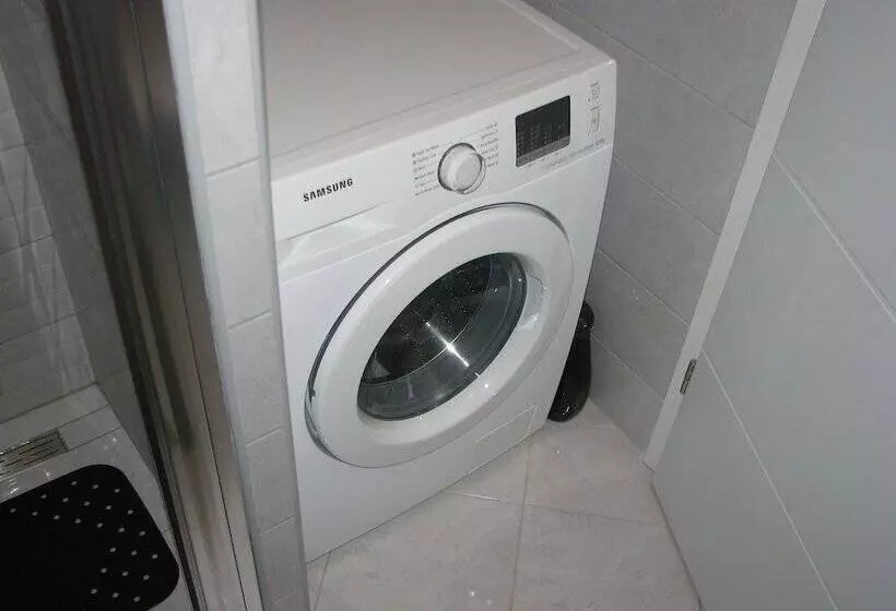 هتل Eva Luxury Rooms & Apartments