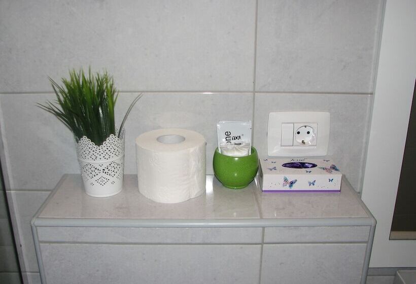 ホテル Eva Luxury Rooms & Apartments