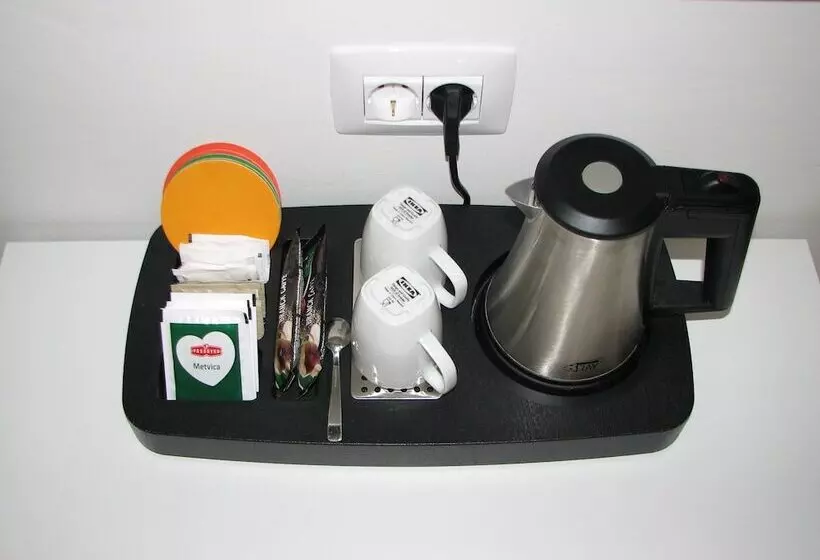 هتل Eva Luxury Rooms & Apartments