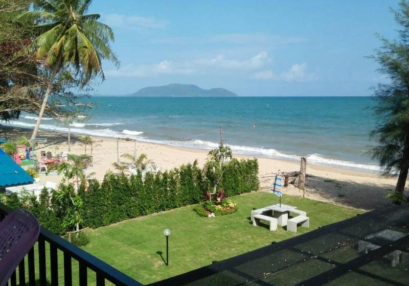 Otel The Chala Resort