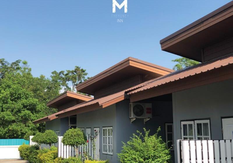 호텔 The Money Inn