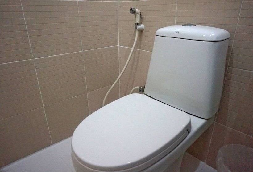 Отель The Park Nangrong Resort