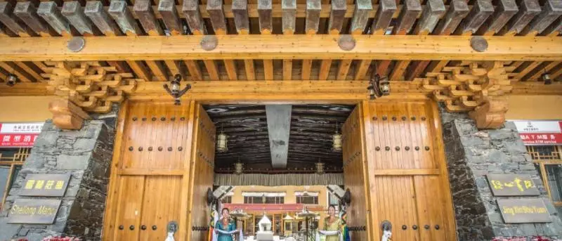 Hotelli Tibet Shellong Manor