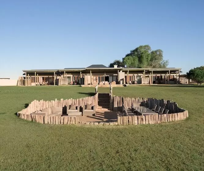 Kwandwe Fort House