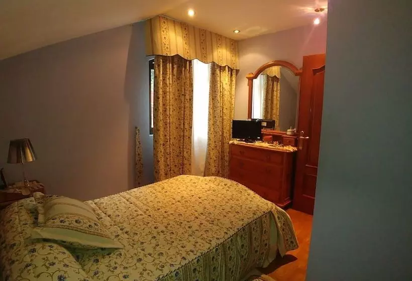 La Casina Llena De Amor