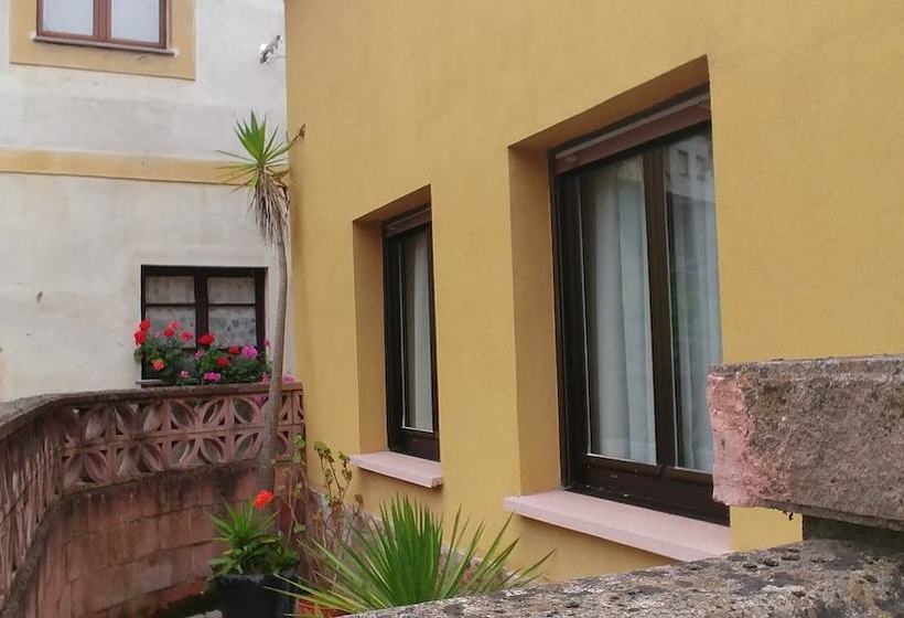 La Casina Llena De Amor