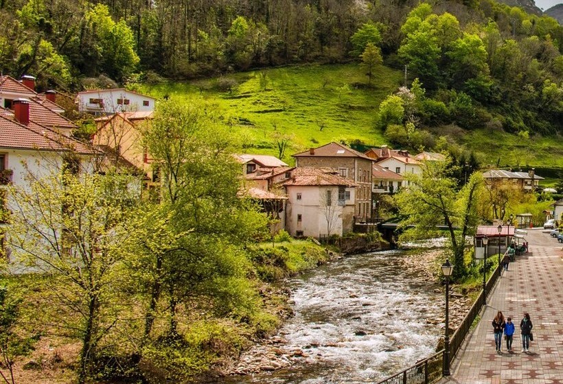 La Casina Llena De Amor