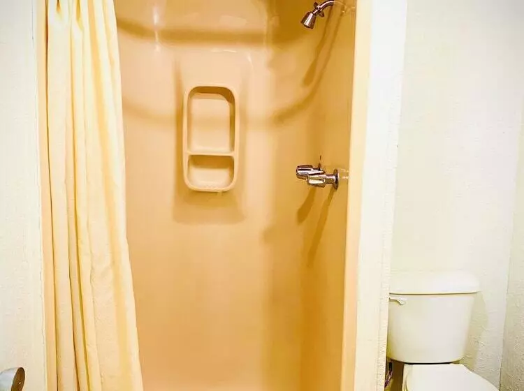Embassy Motel