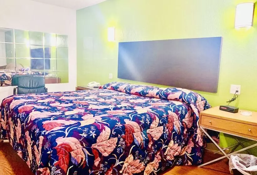 Embassy Motel