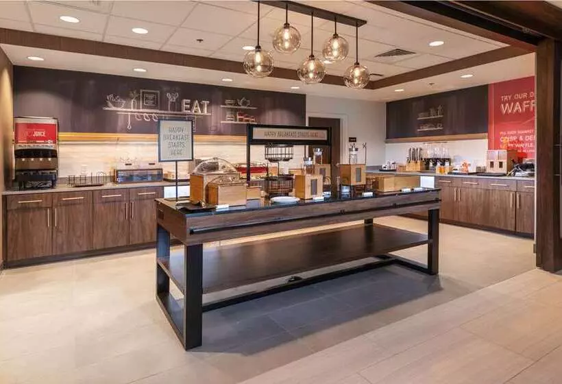 ホテル Hampton Inn & Suites Conway